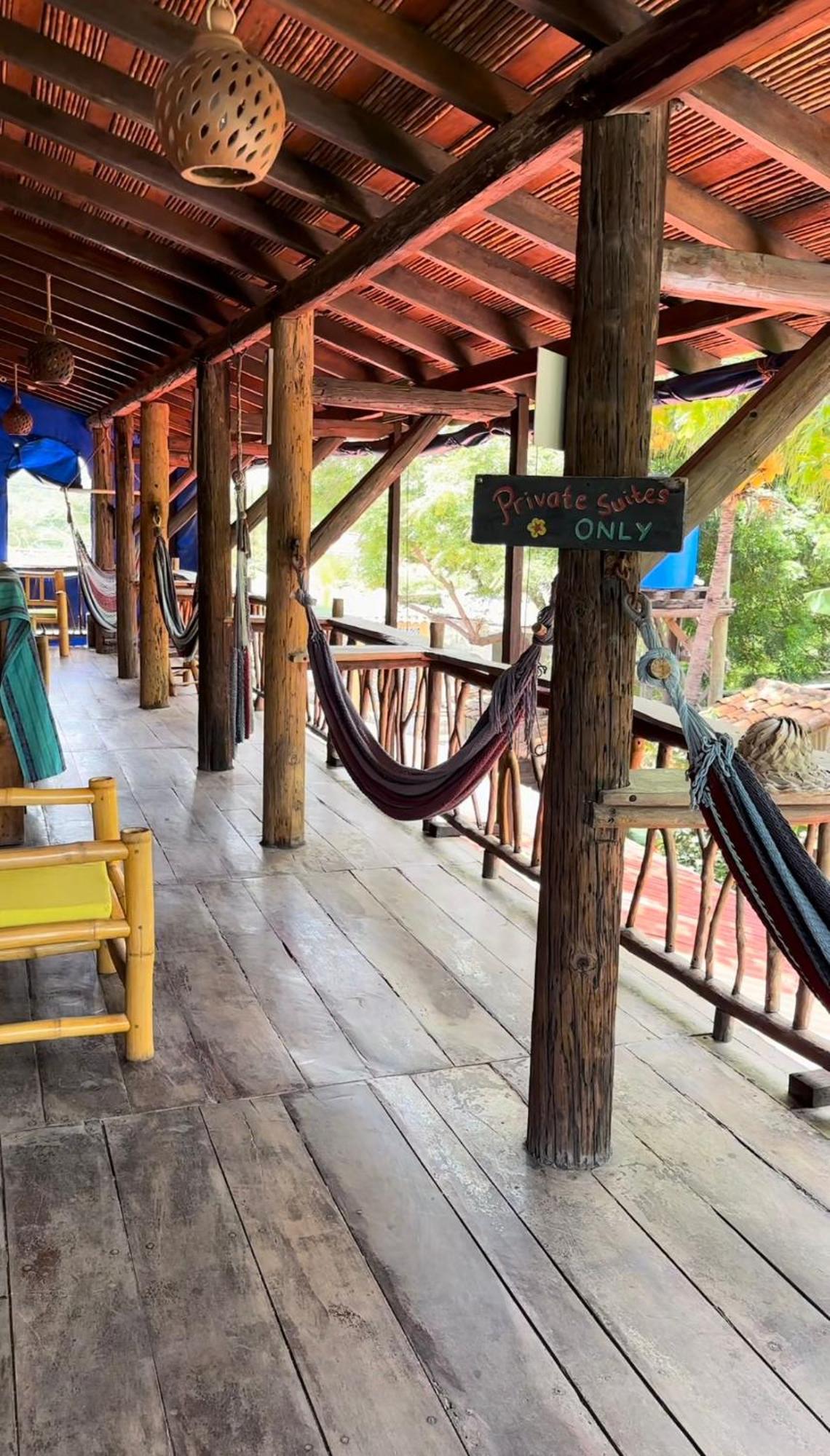 Mano A Mano Eco Hostal 라스 페니타스 외부 사진