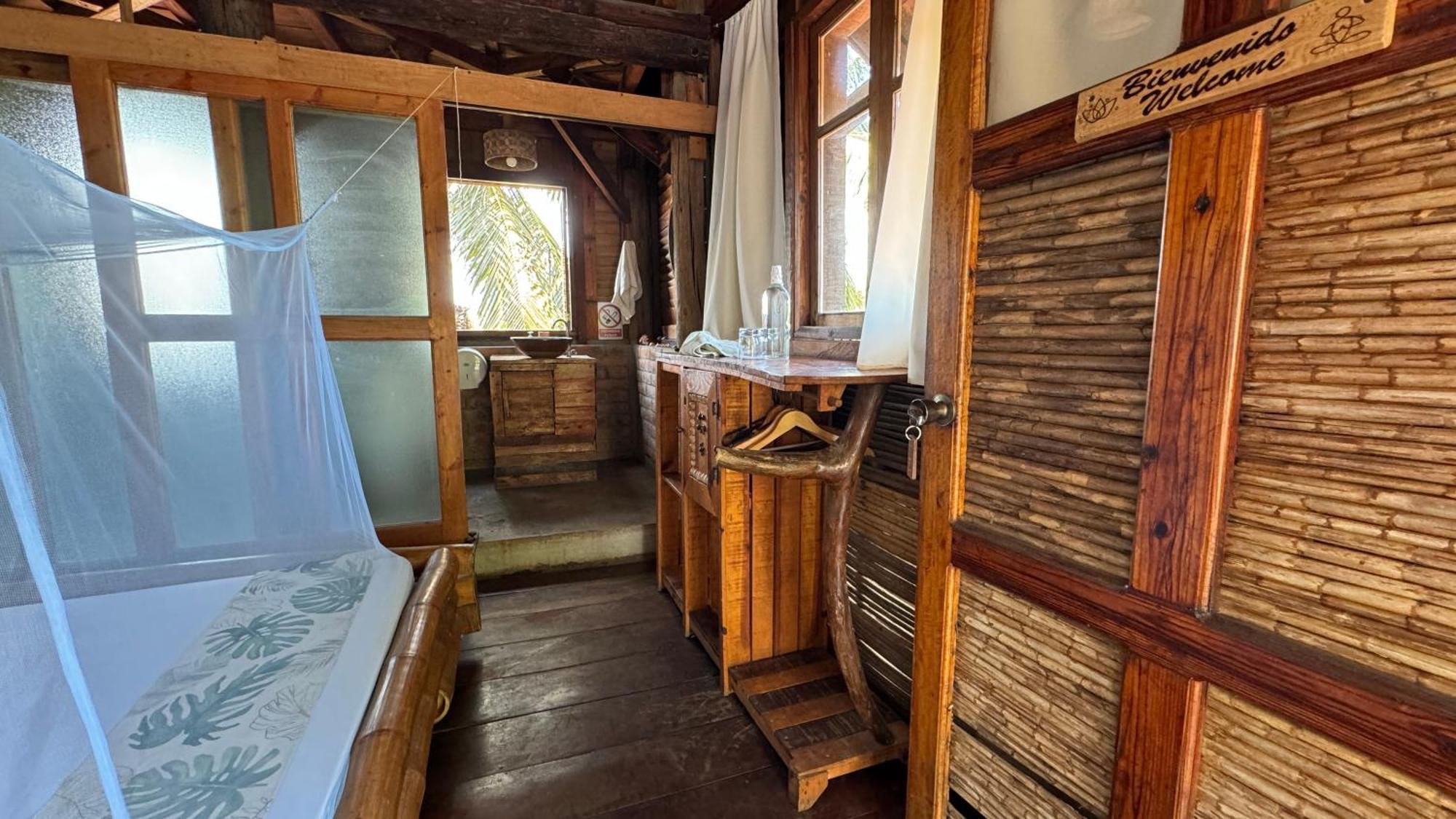 Mano A Mano Eco Hostal 라스 페니타스 외부 사진